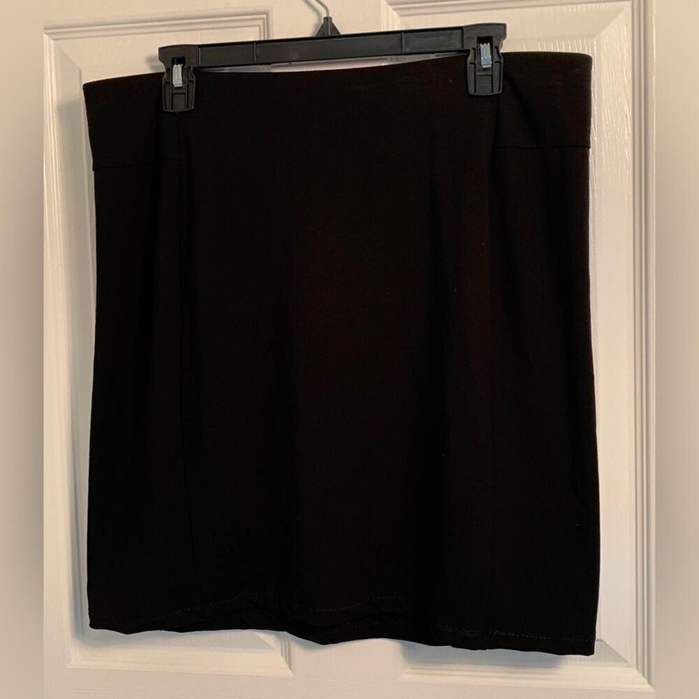 J. Jill Skirt Size M wearever collection black stretchy knit minimalist goth M
